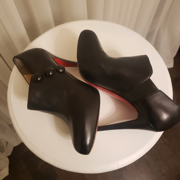 Christian Louboutin Black C'est Moi booties. - Picture 7 of 10